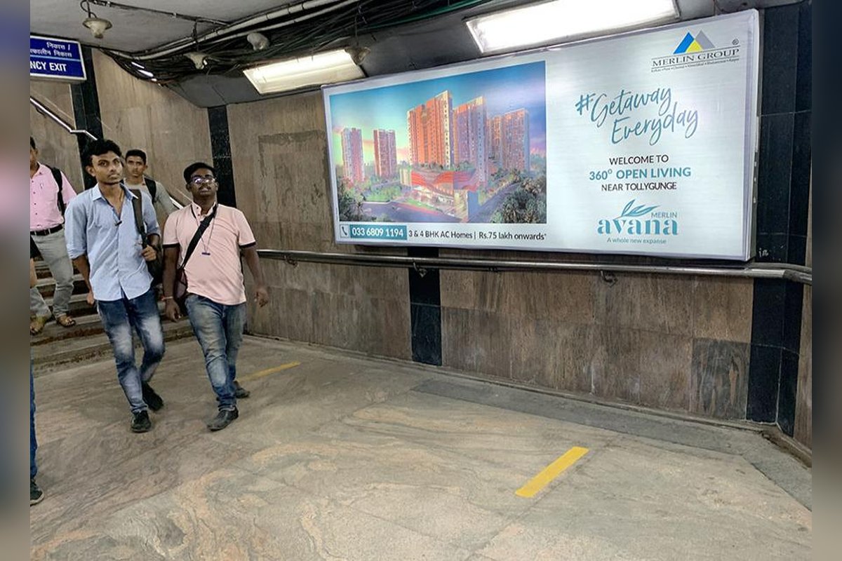 Board 05 - MEZZ. LEVEL - TOLLY. STN GATE - 2ND BOARD (10'X4', BACK-LIT)