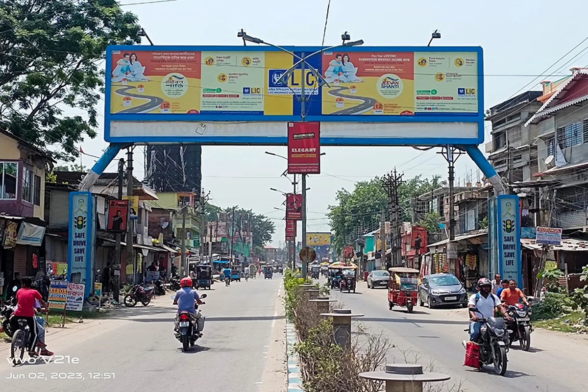 Dhupguri - Board 01 - DHUPGURI - Near STS CLUB - View 1 (44'X8.5', FRONT-LIT, Both Side)